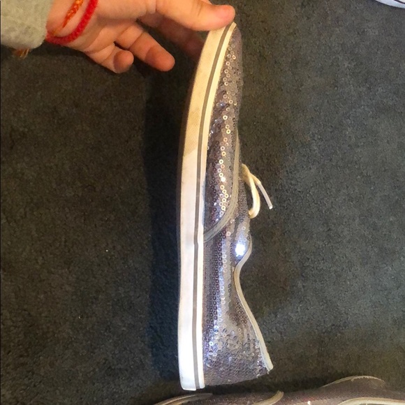 Shoes - Picture 2 of 3